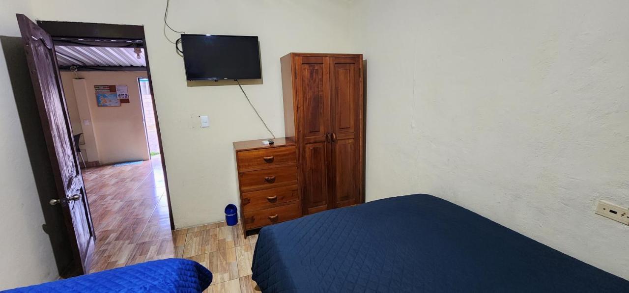 Appartement Departamento Amoblado Starlink -Pto Ayora à Puerto Ayora  Extérieur photo